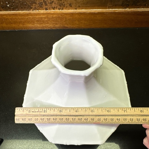 Jonathon Adler HAPPY CHIC White 8-Sided Chinoiserie Vase Contemporary Classic - Picture 7 of 8